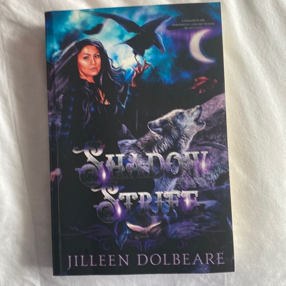 Other - Book Shadow Strife by Jillien Dolbeare